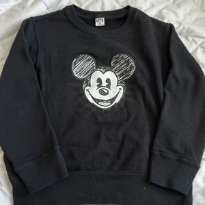 Joshua Vides x Uniqlo Mickey sweater kids size 5-6